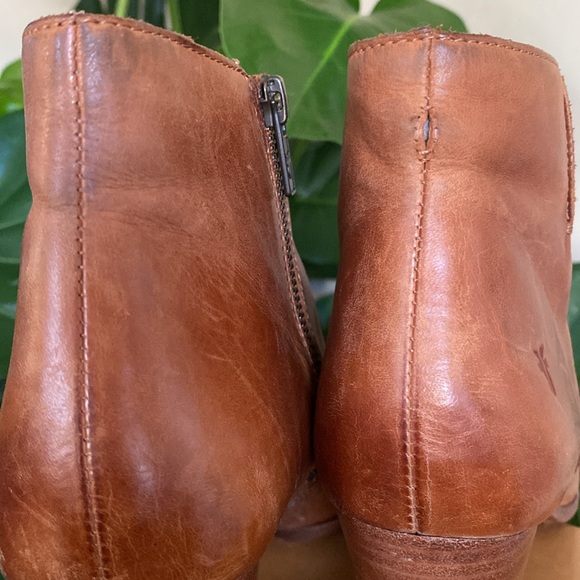 Frye Womens Leather boots sz 8 - Picture 6 of 7